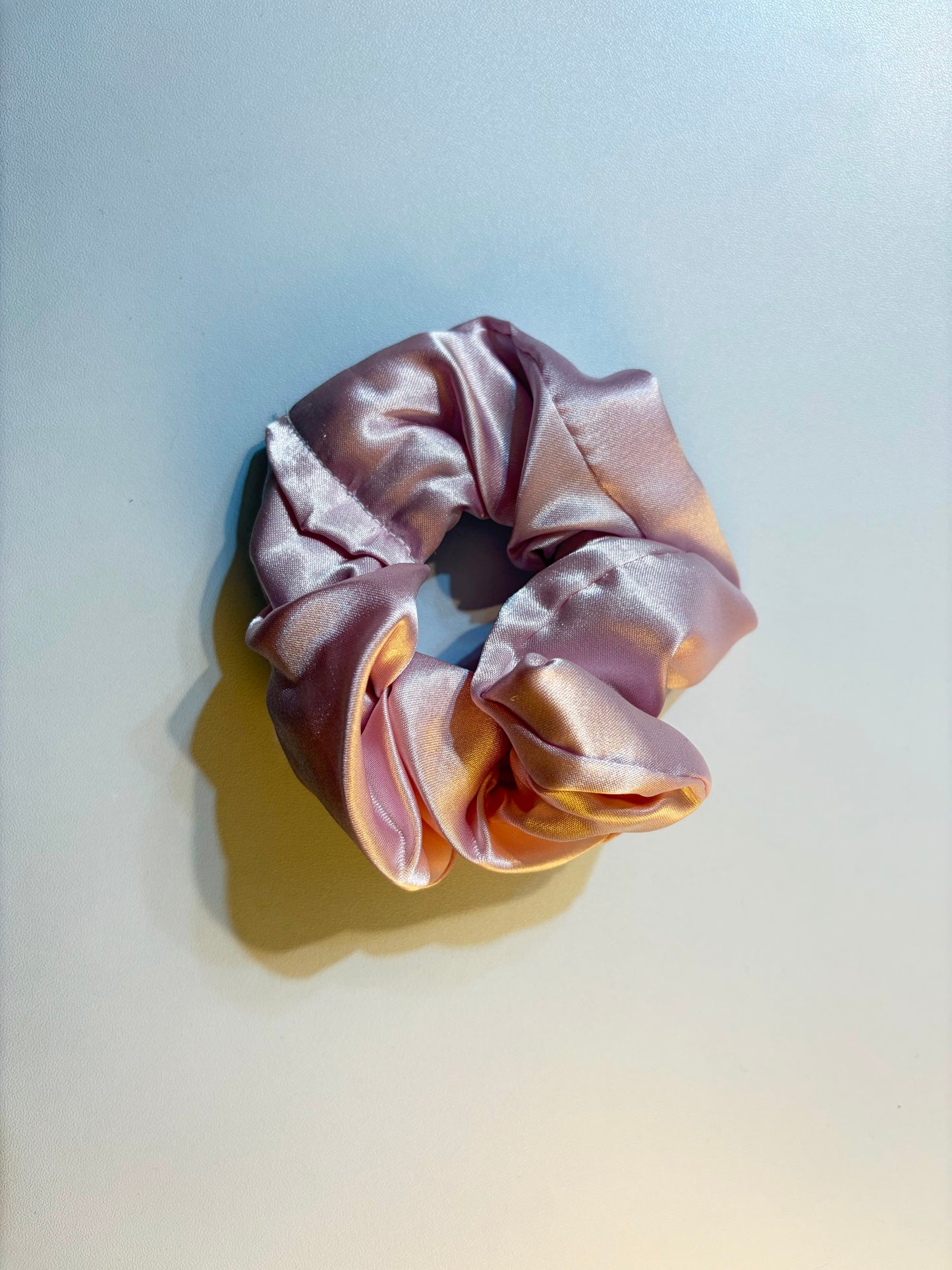 2 Scrunchies